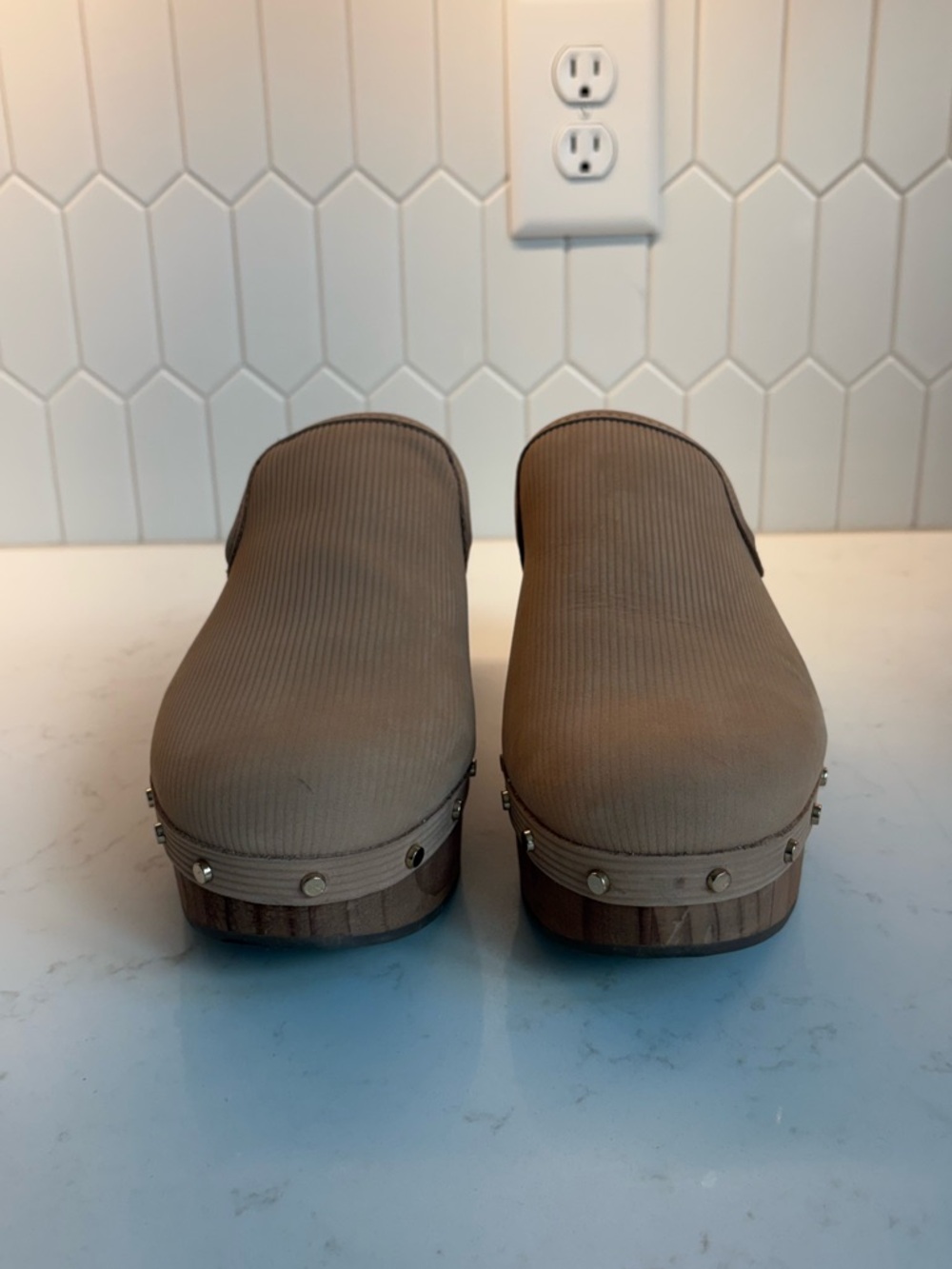 EUC Dolce Vita Closen Clogs. Camel Nubuck Suede. Size 10. Retail price $148. - Picture 5 of 10